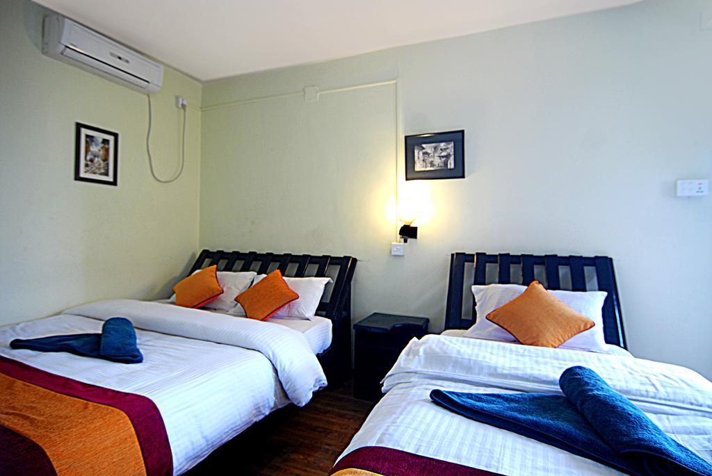 Pariwar B&B Катманду Екстериор снимка
